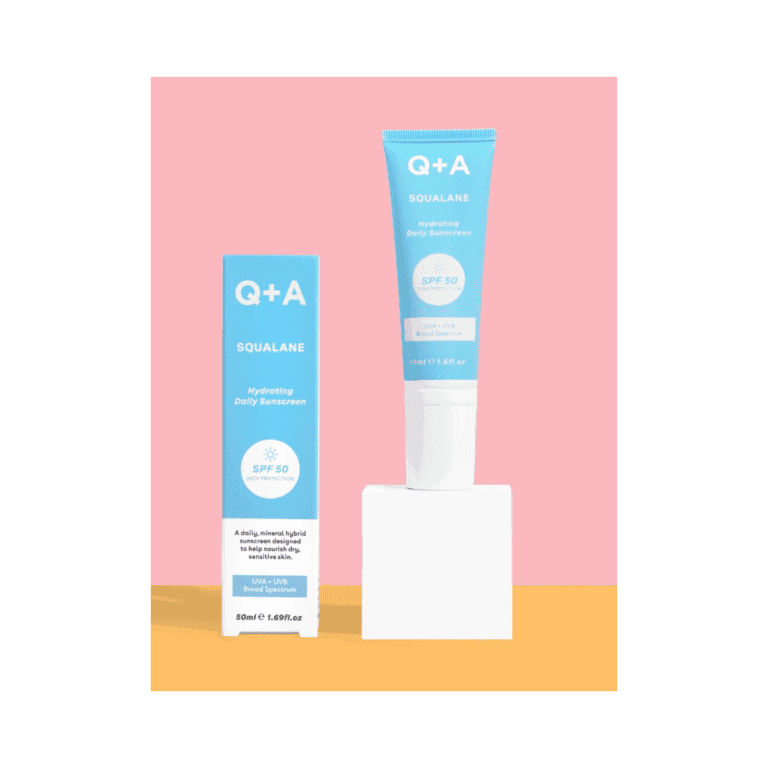Q+A Squalane Hydrating Daily Sunscreen SPF50 - 50ml / 1.6 Fl Oz - Image 4